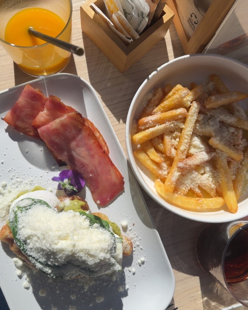 Marbella Kafein Coffee & Kitchen