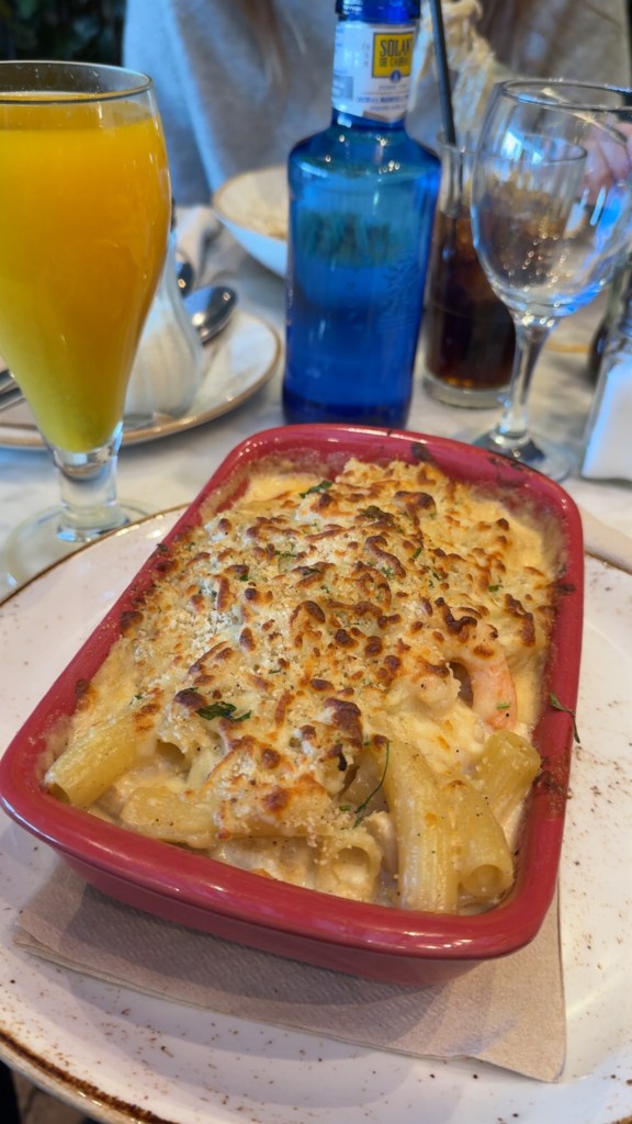 Marbella Pizzeria Picasso Rigatoni and Prawns in a Creamy Lobster Sauce