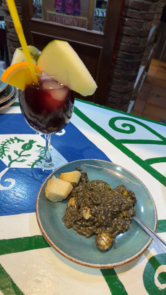 Granada La Sitarilla Tapa + Sangria