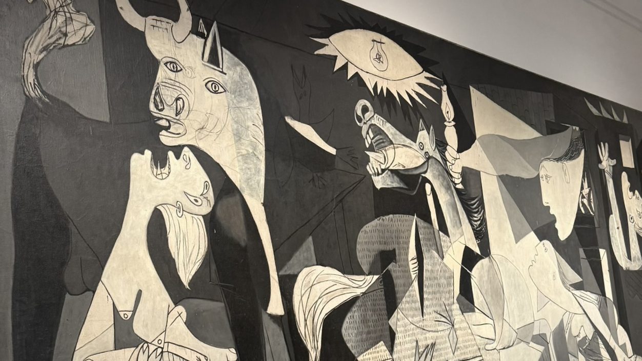 Madrid Museo Nacional Centro de Arte Reina Sofía - Guernica