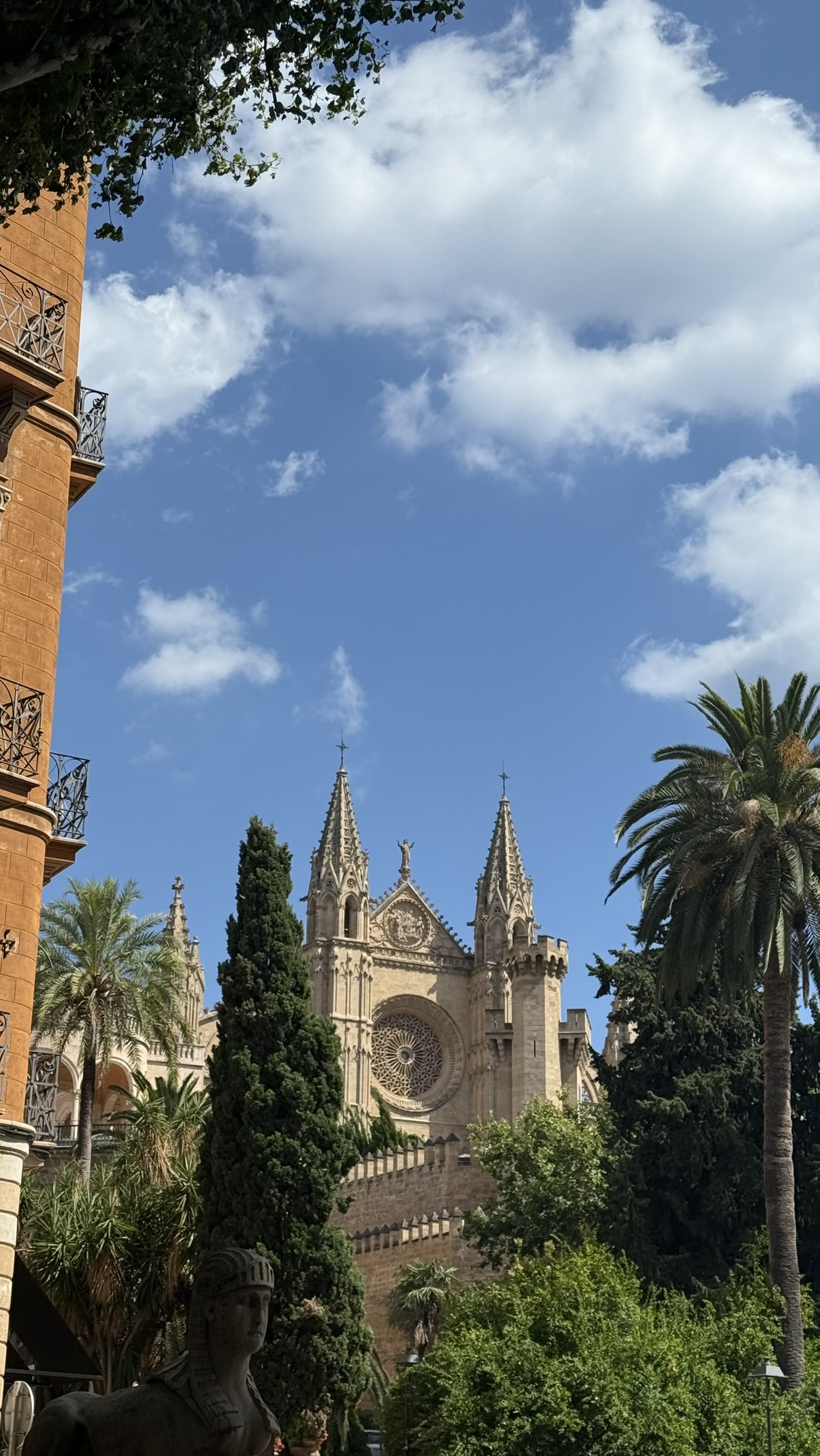 3 Days in Mallorca Without a Car as a Solo Traveler🍊