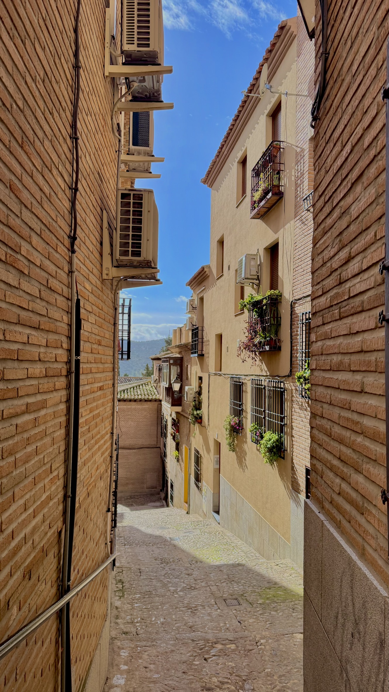 One Day in Madrid: What I Did on My Return Visit + The Perfect Toledo Day&nbsp;Trip