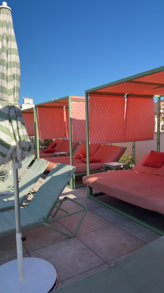 BOC City Hostel Palma de Mallorca Pool