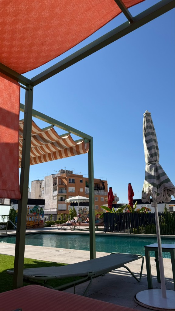 BOC City Hostel Palma de Mallorca Pool